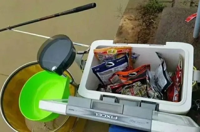 冬天钓大板鲫,用哪种钓法更合适?用过这三招即可