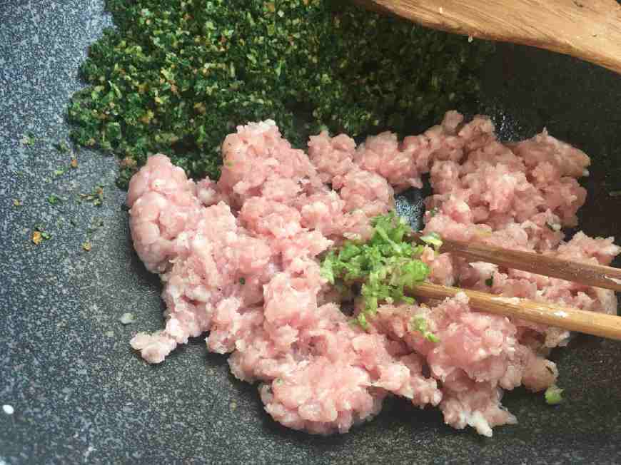 韭菜|这菜包饺子,比韭菜馅好吃,还没出锅就鲜香无比,儿子总是吃不够