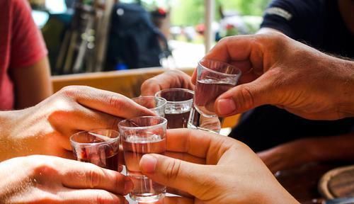 买白酒,不管国产进口,瓶身上有“这行字”,都是优质好酒