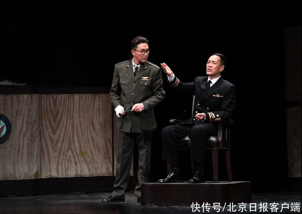 梁冠华|回归人艺再演《茶馆》，吴刚还是迷恋这个舞台