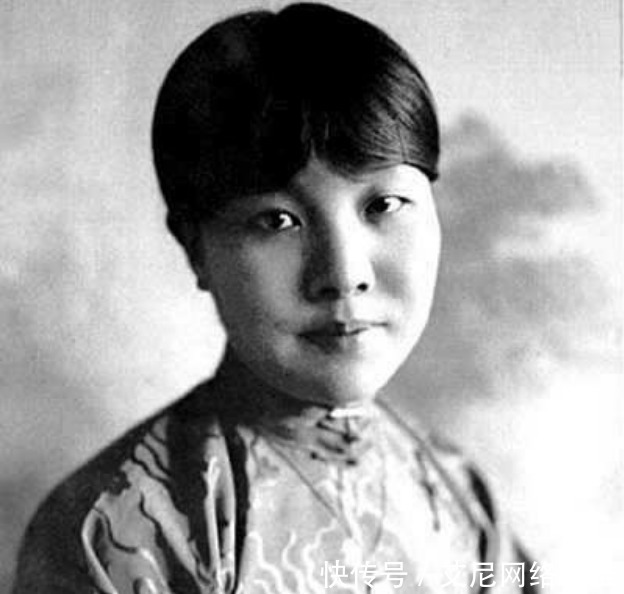 冰心|林徽因和冰心为何一辈子不和解?女人之间的较真,从来都不是玩笑