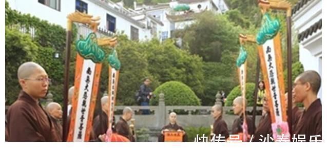 九华山&她是富家小姐,也是中国志愿军军医,更是世界首尊女性肉身菩萨