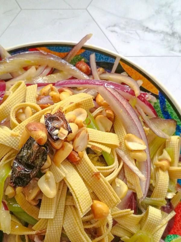 #一学就会快手菜#麻香干豆腐