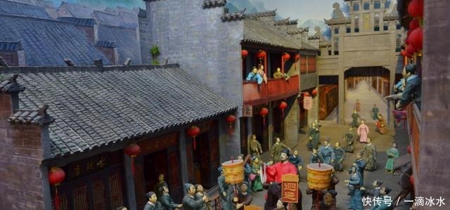 因相貌丑陋,皇上将状元给了别人,最后他起义推翻王朝!