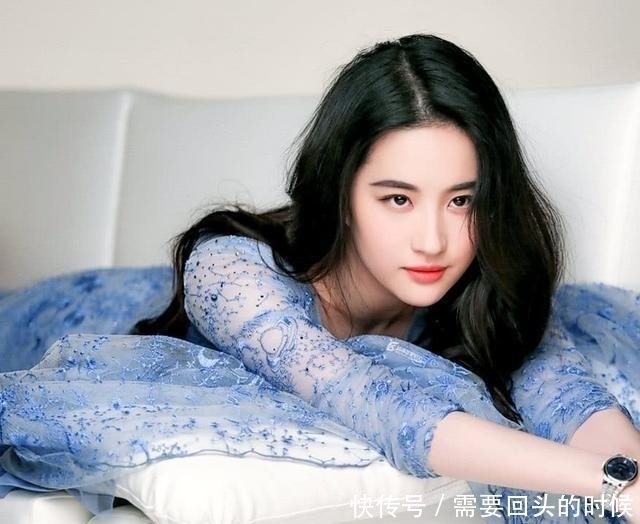 头发刚打湿就涂洗发水,难怪头油还无效,教你正确的洗发方法