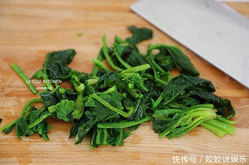 一看就很清爽的菜,做法简单,每次做一大盘不够吃