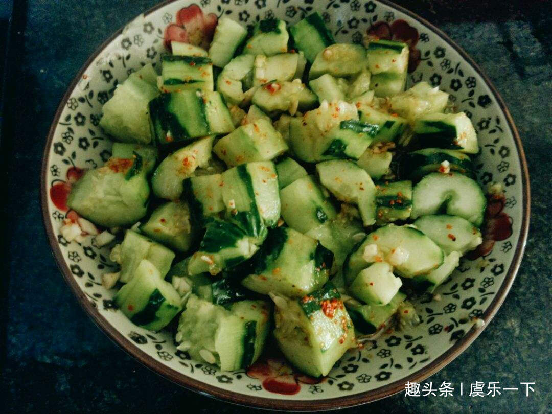 减肥期间|晚餐多吃五种蔬菜,刮油减脂瘦肚子,早上准时上厕所,月瘦十斤