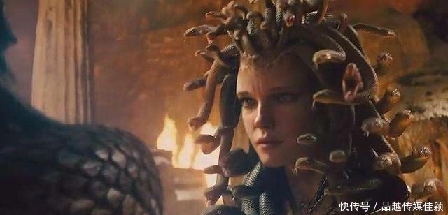 面目可憎|蛇发女妖美杜莎:一看她的眼睛就石化,美貌招来的祸患和诅咒