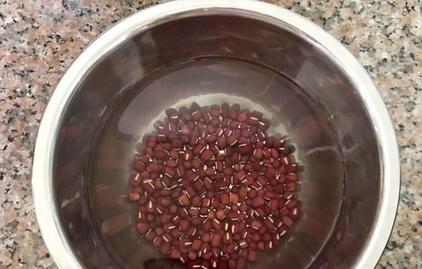 宿便|它是“天然泻药”,每天饭里加点它,隔天排毒清宿便,减肥别错过