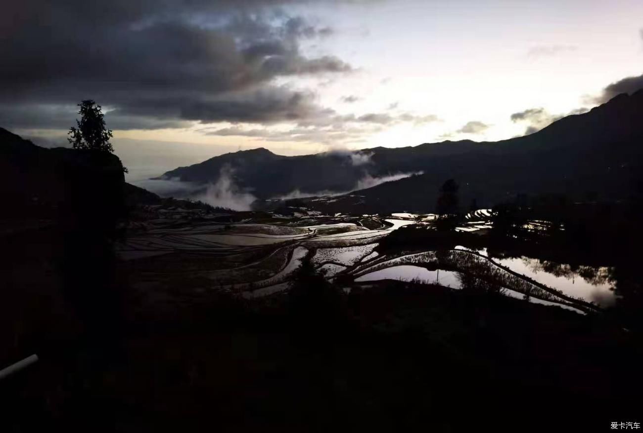 游红河哈尼族彝族自治州多依树梯田景区