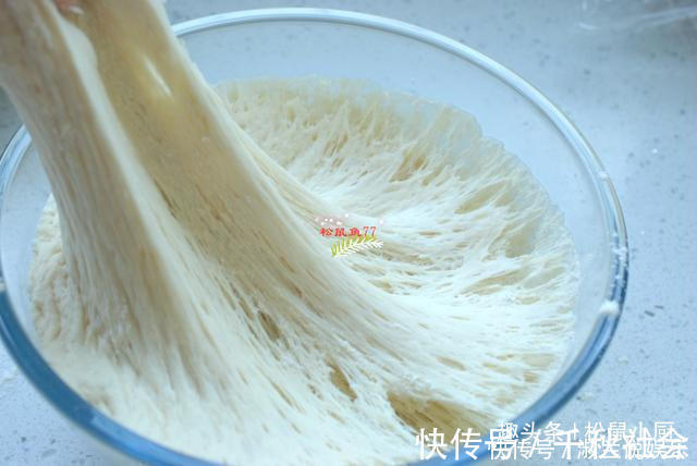 3个小窍门蒸馒头又白又暄软,像剥了壳的鸡蛋一样光滑,真好吃!