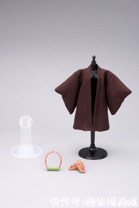 鬼灭之刃|简直可怕!“日本芭比”莉卡推《鬼灭》炭治郎兄妹娃娃