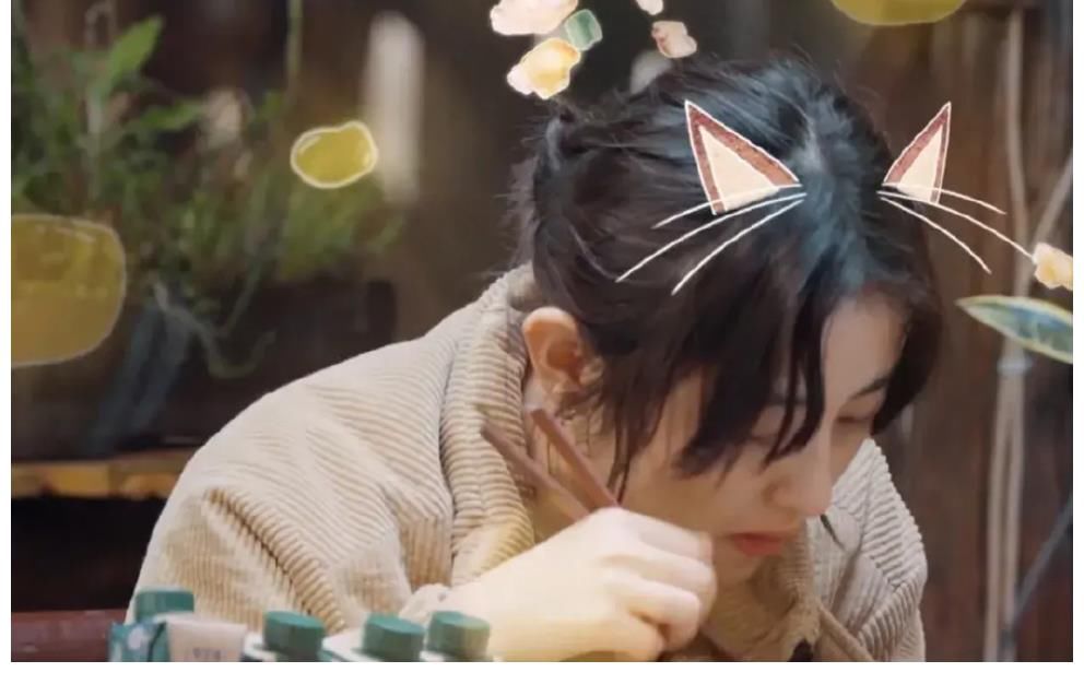 那英|那英到底哪来的自信?怼完杨紫,又当众吐槽黄磊做的鸡爪没味!