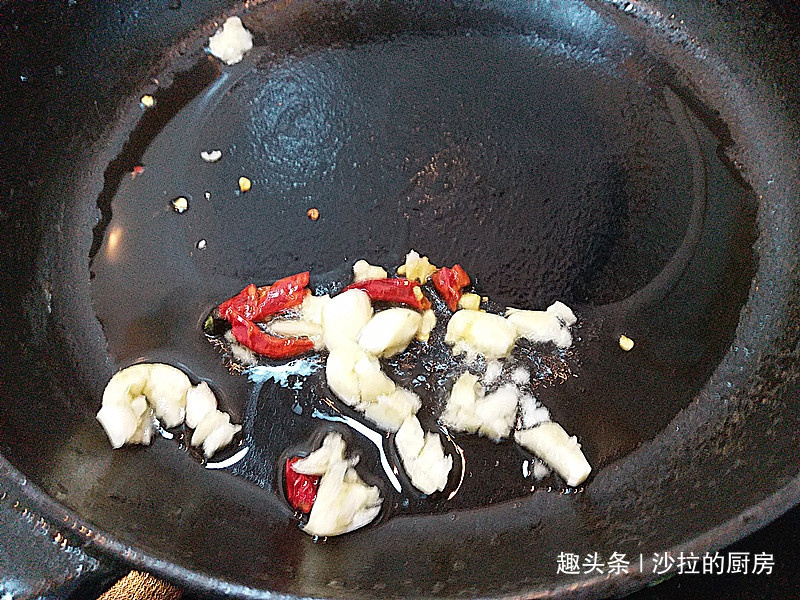 皮肤|天然“黄体酮”找到,一周3次,皮肤紧致细腻显年轻,女性多吃好