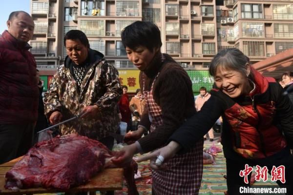  风肉|湖南衡东民众喜挂风肉晒人间烟火味