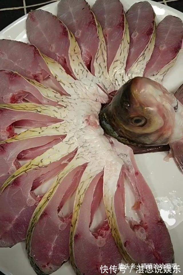 制作简单，上手快，活鱼的最高礼遇之清蒸武昌鱼！