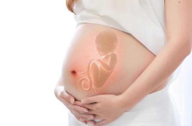 孕期|孕妈睡觉,这两种症状频繁出现,说明胎儿大脑发育好,不用担心