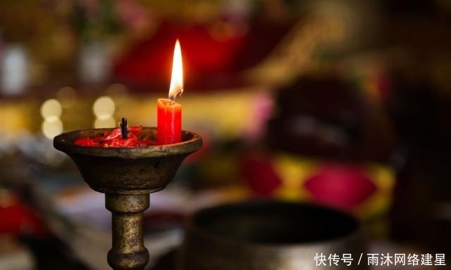 这年头出家是一种时尚——那些看破红尘、遁入空门的明星