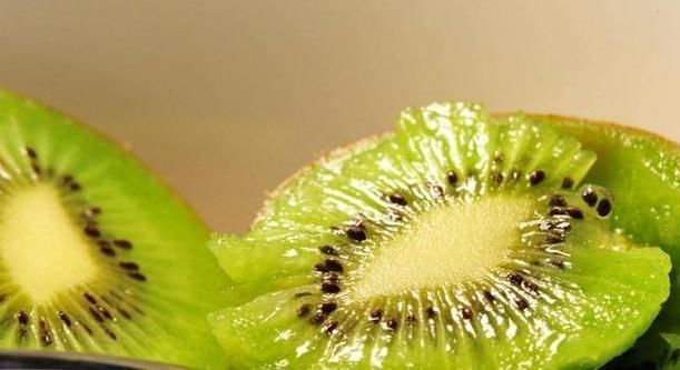 水果|家里有糖尿病,三种水果,可以放心吃一些,血糖稳定,远离并发症