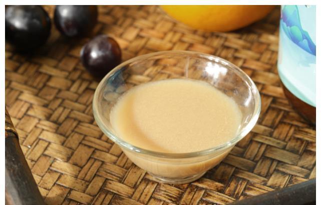 高胆固醇食物公布：鸡蛋最后，榜首胆固醇成倍涨，很多人当补品吃