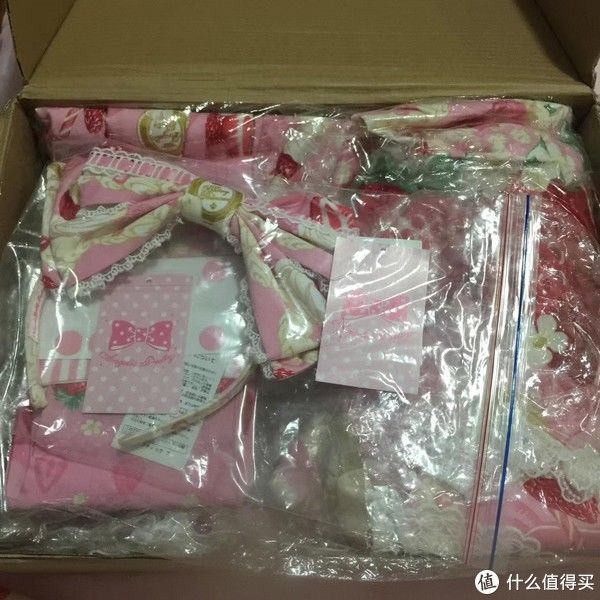 草莓 “15草莓”是什么？为什么突然登上热搜？小编真实开箱测评lolita品牌AP老萌款！