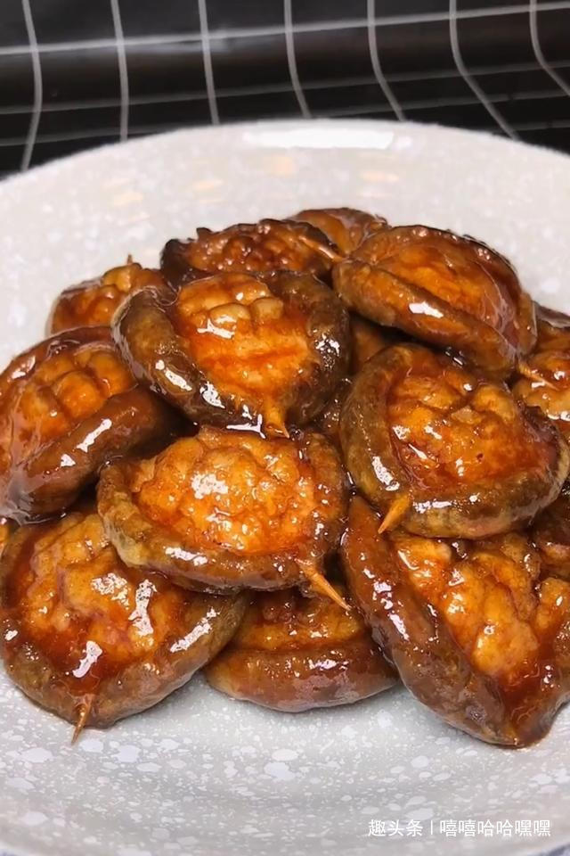 家常香菇新做法，外焦里嫩，入口即化，制作简单，超级下饭！