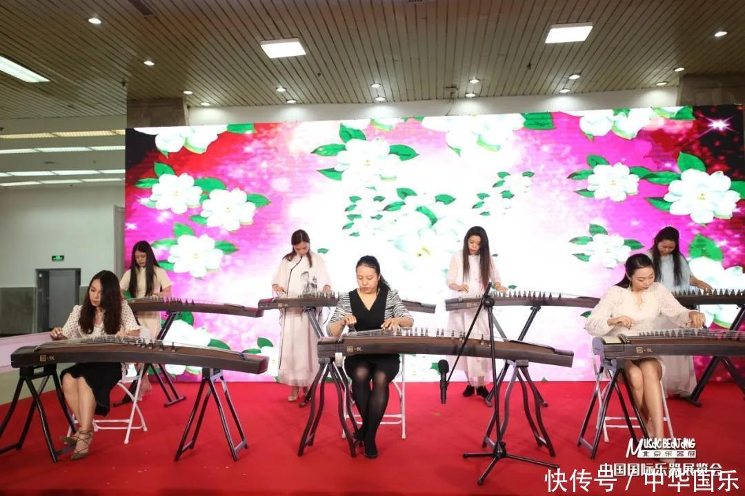 合奏|“盛世国乐 筝韵天下” 中国古筝日大型公益推广活动隆重召开