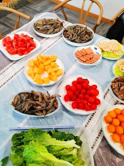 晒晒5家元旦饭，真丰盛，菜多的数不清，太有仪式感了