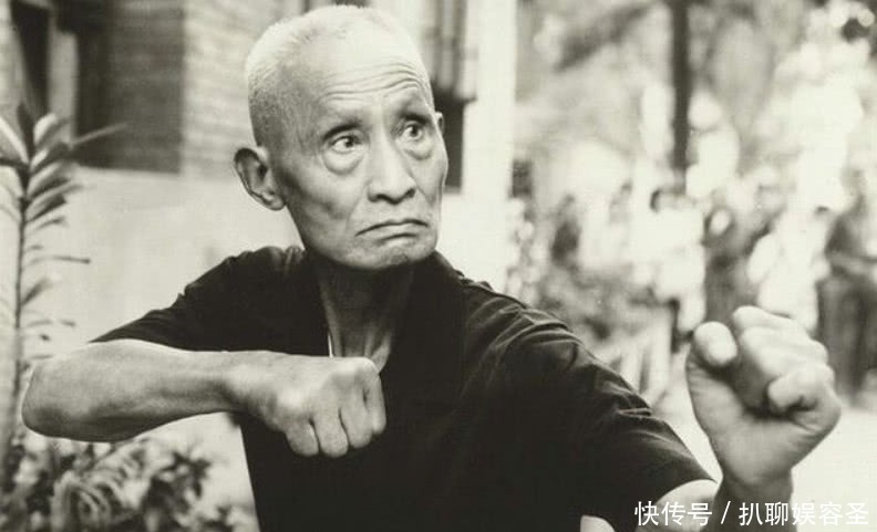 对手|他是中华第一保镖,双腿一合就吓退了对手,晚年坐着去世!