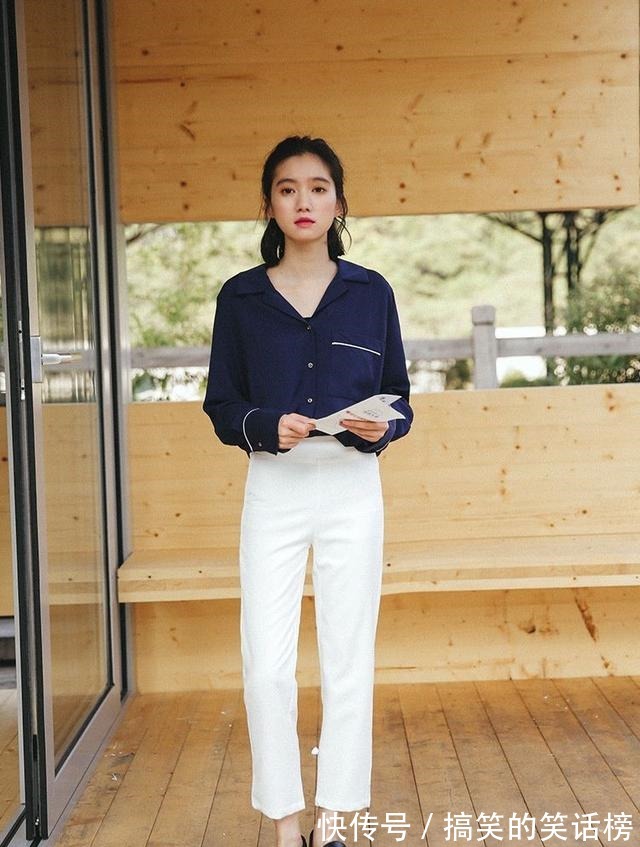 女生 大脸的女生除了发型之外,上衣款式也很重要,这三件拒绝容貌焦虑!