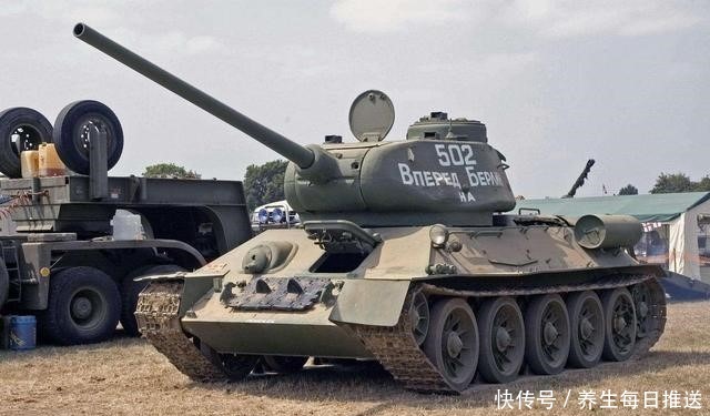 全军覆没|二战德军最强坦克首战竟沦为苏军经验包,全军覆没却无一战果