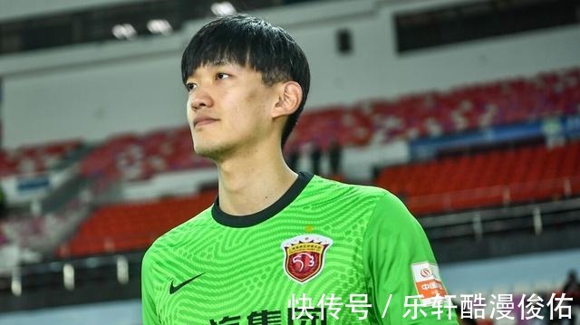 球迷|颜骏凌本赛季状态不佳,已无缘最佳门将角逐,未来急需调整爆发