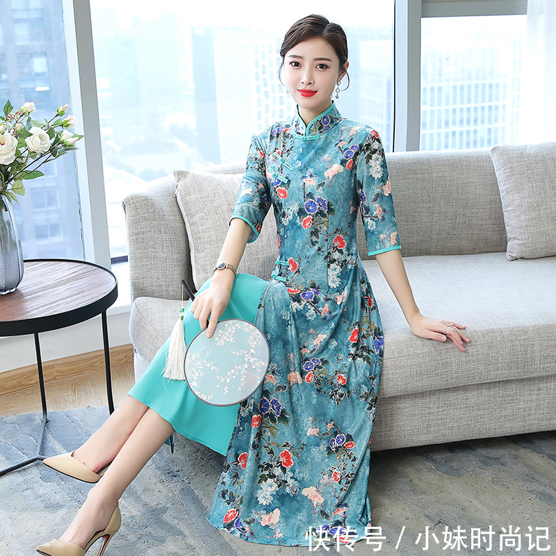 减龄|今年流行一女装,叫“碎花裙”,洋气减龄美成景