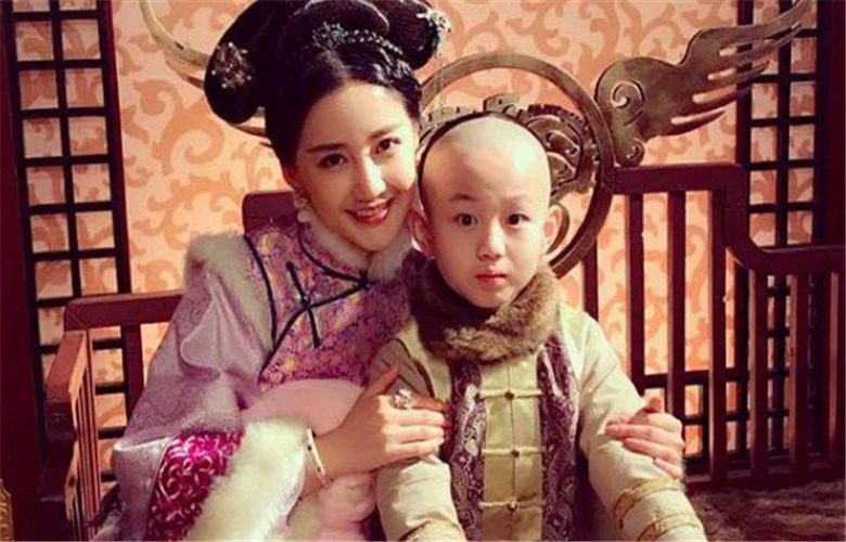首领|她出身富贵,12岁却被迫嫁给43岁首领,后生下3位大清朝功臣