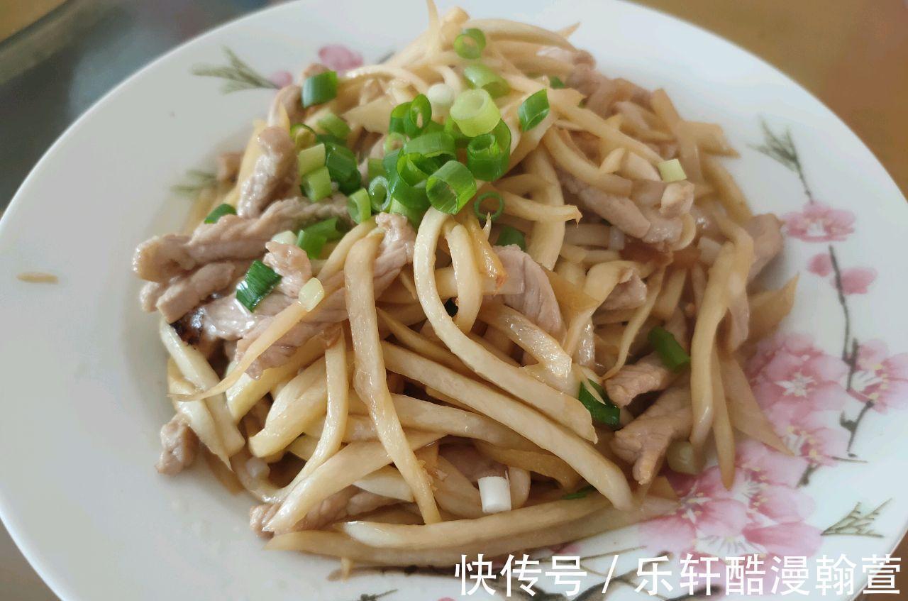 茭白|这菜南方人天天吃，北方人没见过，清甜爽口，解油腻，别不懂吃