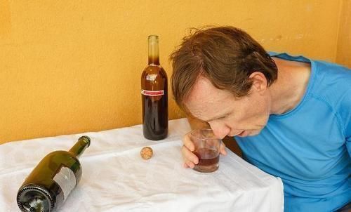 凌晨总是在两个时间醒,或许是肝出了问题,养