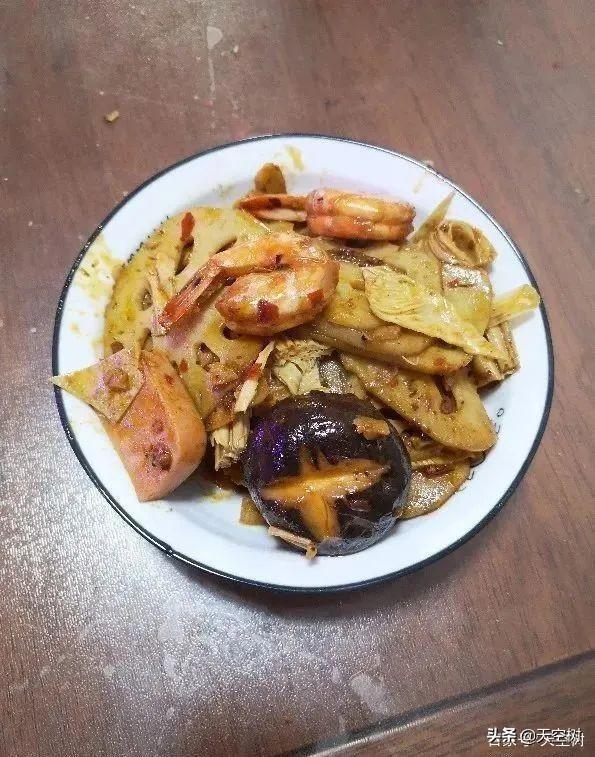 这么快就能准备好全家人一周的饭!看这三位妈妈的高效“备餐法”