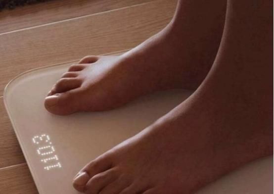 卡路里|减5斤体重就不动了？提醒：减肥期间，犯这3种错误很难减重成功