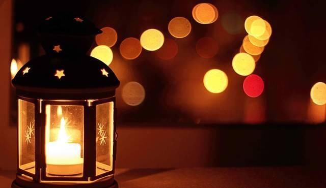 景色|上片的风景再美不过是点缀,下片写人抒发豪情,才是真正点睛之笔