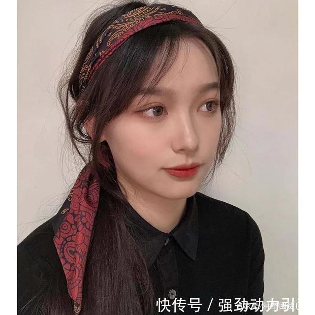 秋天毛衣、外套这么搭,太太太高级!