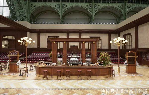 秀场|在华丽的时装背后,那些极具创意的秀场场景设计(上)