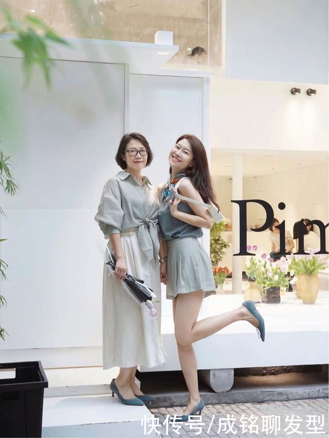 女人过了60岁别总穿裤子，试试洋气百搭的裙子，减龄舒服又时髦