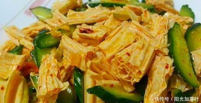 家庭版红油拌豆腐,这样简单的搭配,成为非常美味的家庭沙拉