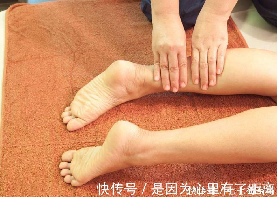 晚餐|高血脂2个信号,一个在“眼”一个在“腿”,做好3件事血不稠