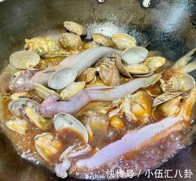 口感|红烧杂鱼,口感鲜美、肉质嫩滑、香辣开胃,一锅都不够吃哦