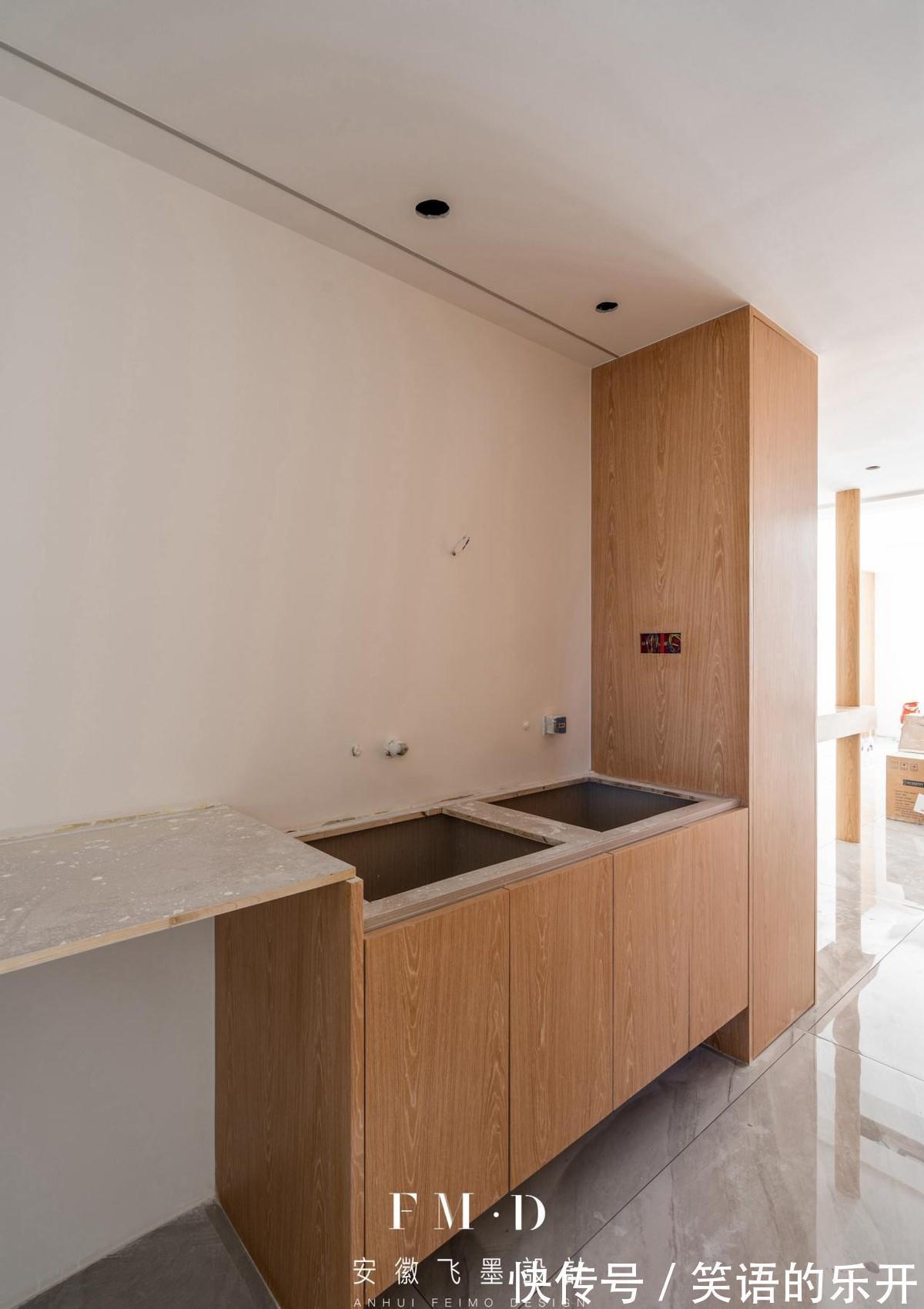 步入式|万科业主有远见,装3.1m柜子做步入式玄关+洗衣房,解决户型痛点