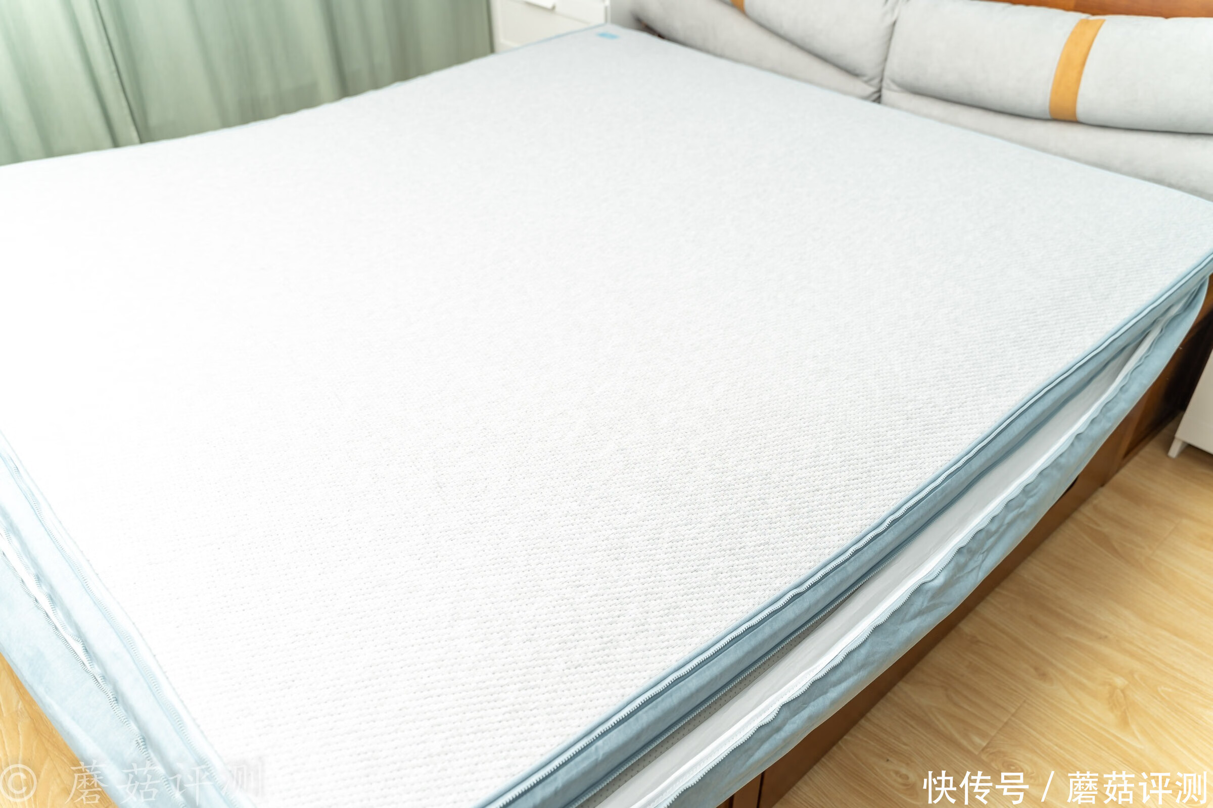 床垫|软硬兼具,好睡舒适、网易云舒零压感软硬两用弹簧床垫 体验评测