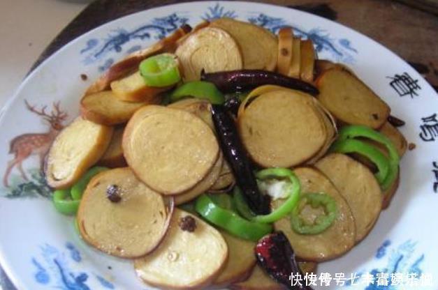 素鸡|洋葱和此物一起炒，每天炒一盘，补钙质，软化血管，血管通畅了