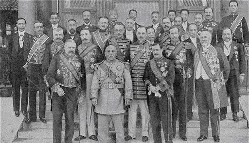 戎马生涯|戎马生涯30余载,只因称帝不得善终,走近真实的袁世凯