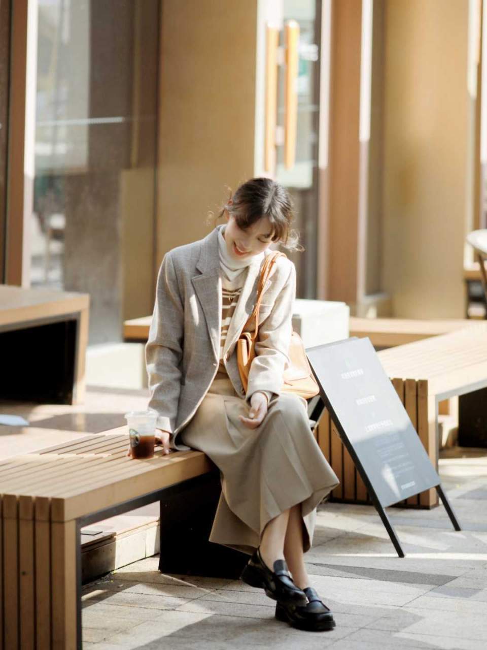 咖色|小个子女生不露腿穿搭法来喽!又美又可爱,软糯效果真的超减龄